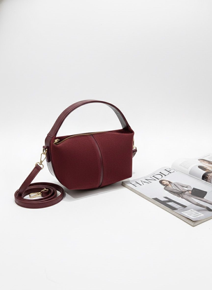 ELDEN TUTMALI SÜET ŞIK ÇANTA