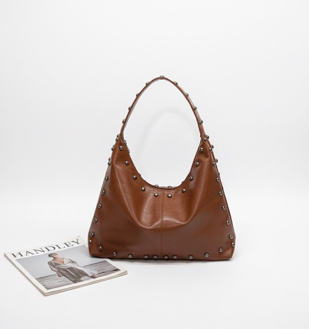 AL MODELİ TROK DETAYLI ŞIK ÇANTA