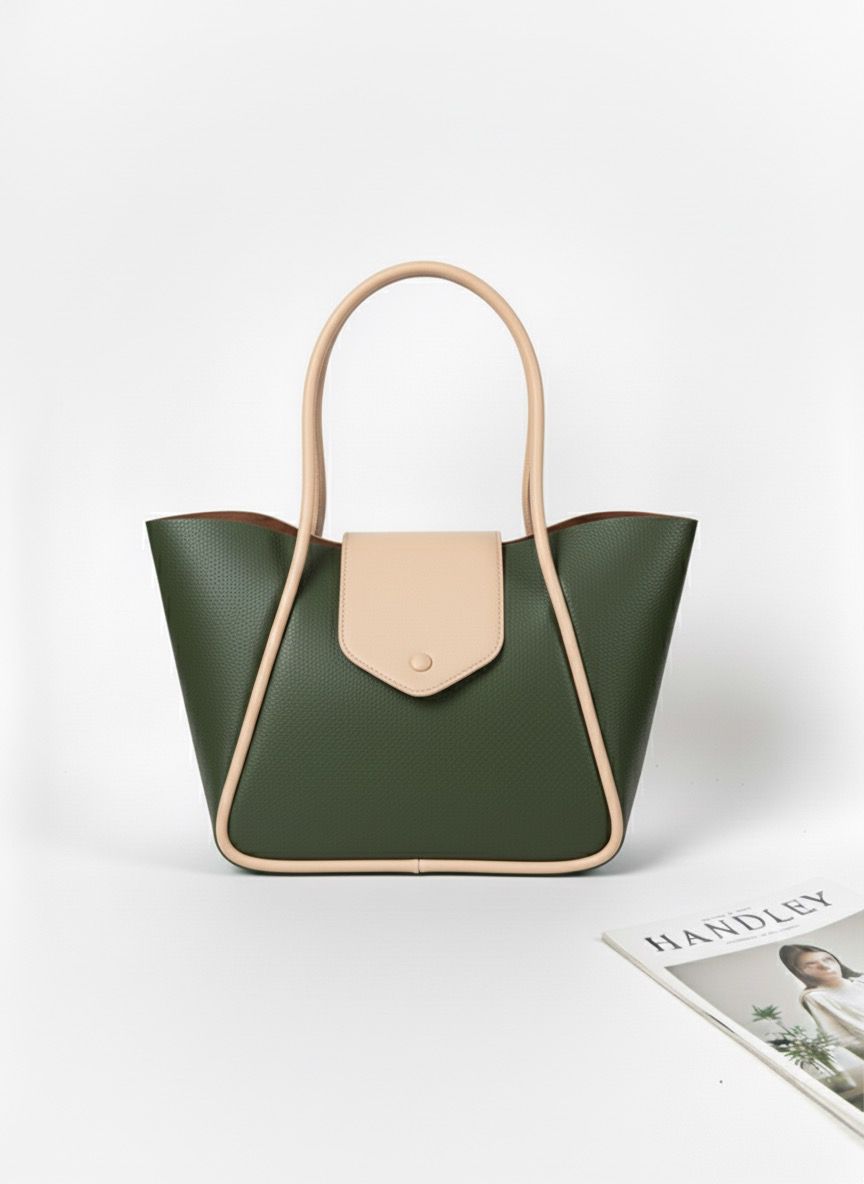 KAPAK DETAYLI ŞIK TASARIMLI ÇANTA