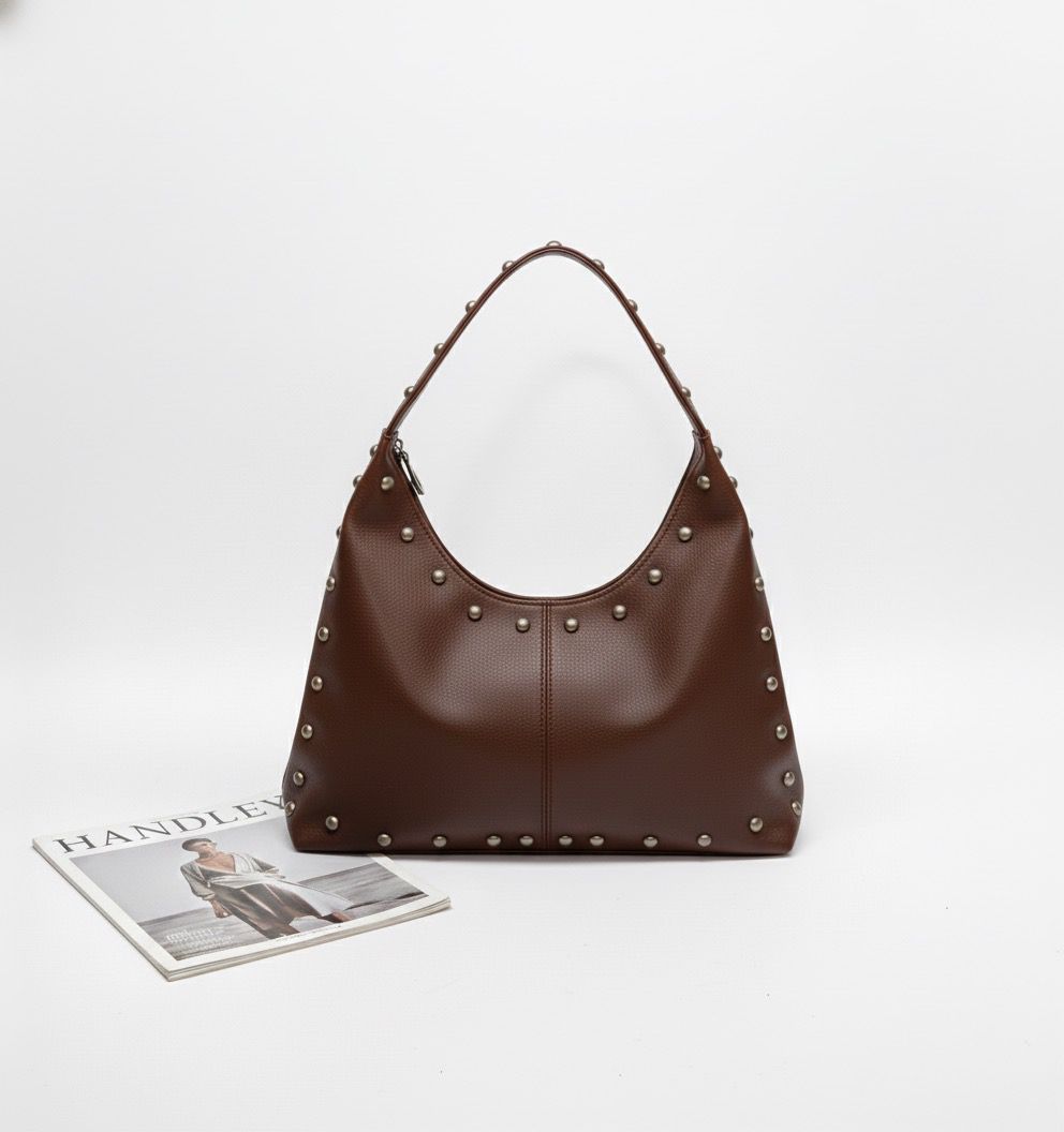 AL MODELİ TROK DETAYLI ŞIK ÇANTA