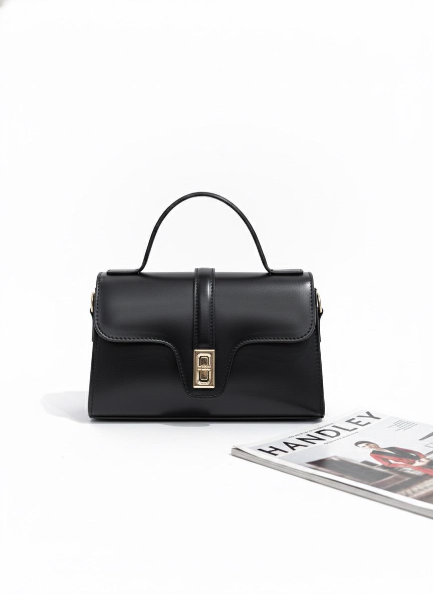 KİLİT DETAYLI ŞIK ÇAPRAZ ASKILI ÇANTA