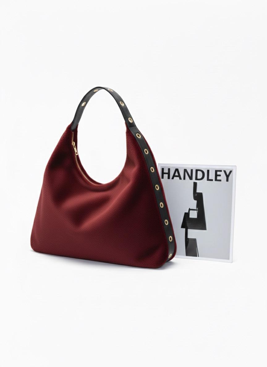 KADIN PELÜŞ OMUZ ÇANTASI