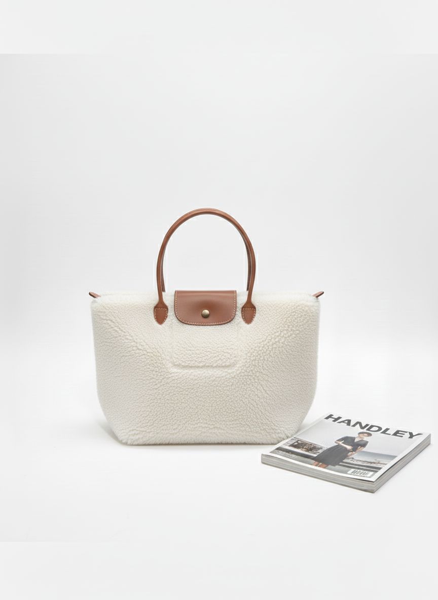 KADIN PELUŞ ÇANTA ŞIK TASARIMLI KALİTELİ