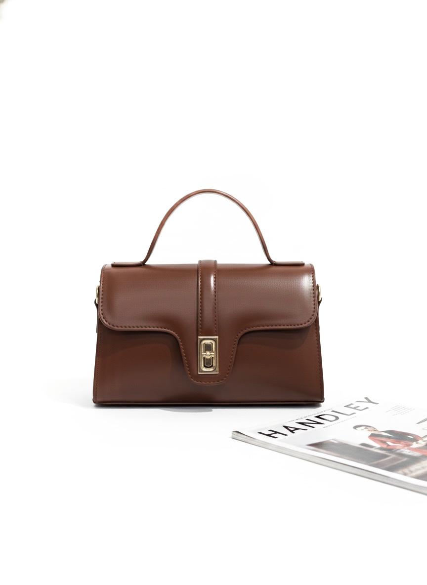 KİLİT DETAYLI ŞIK ÇAPRAZ ASKILI ÇANTA