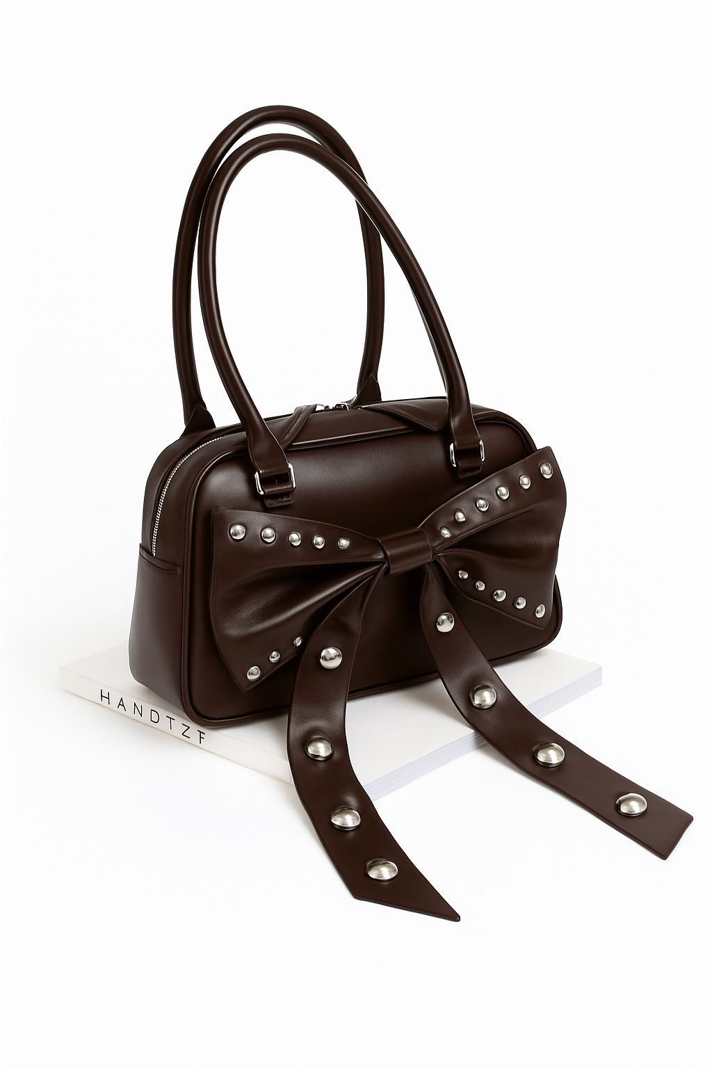 Fiyonk Zımba Detaylı Omuz Çantası