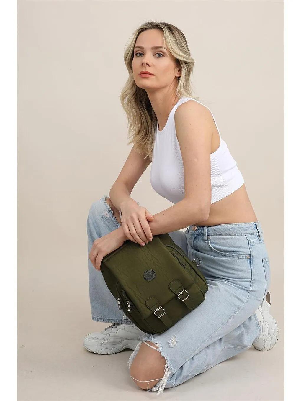 Spor sırt çantası çok gözlü