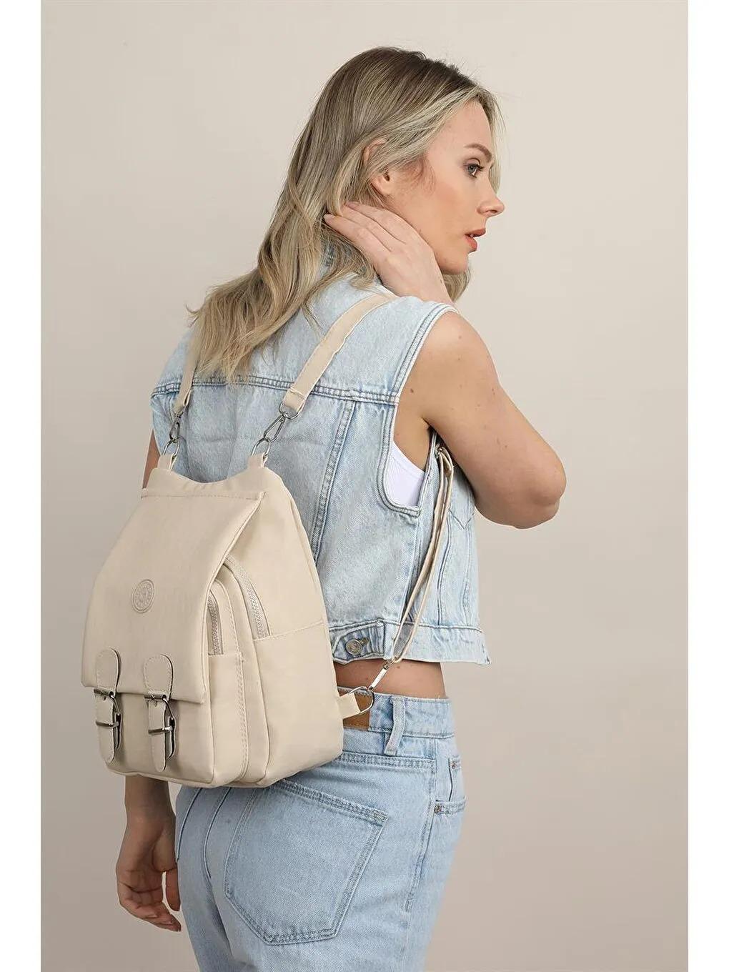 Spor sırt çantası çok gözlü