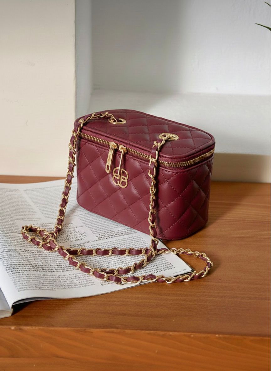 NAKIŞLI ÇAPRAZ ASKILI ÇANTA