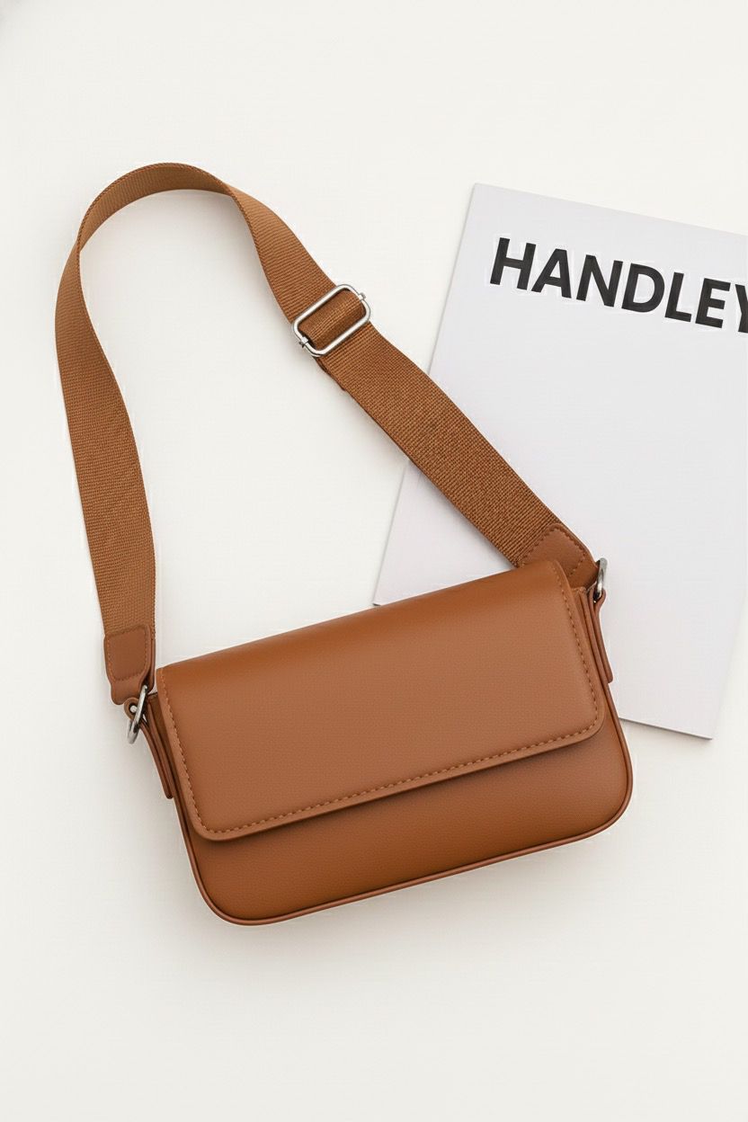 KOLON ASKILI SADE ŞIK TASARIMLI ÇANTA