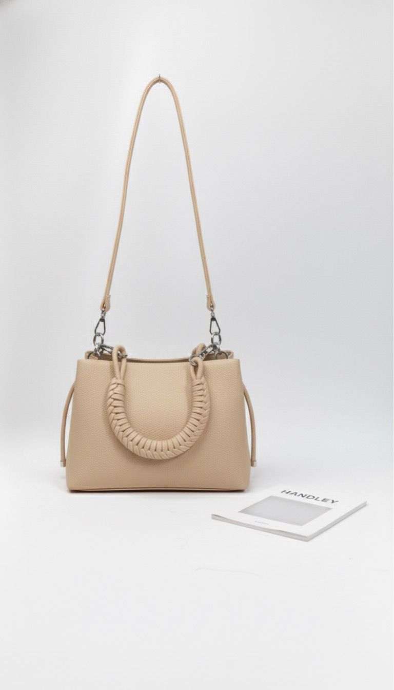 ÖRGÜ DETAYLI ŞIK KALİTELİ ÇANTA