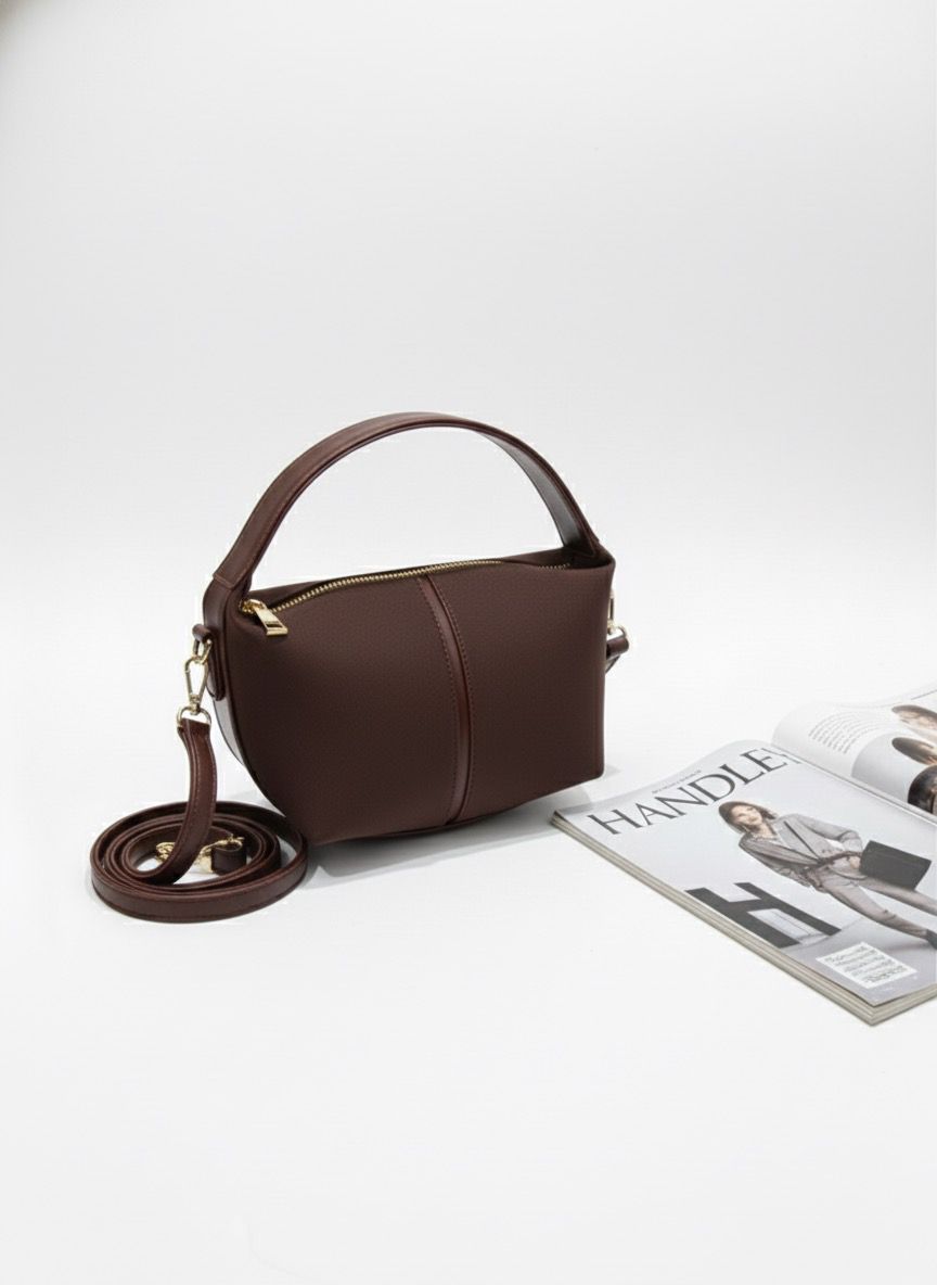 ELDEN TUTMALI SÜET ŞIK ÇANTA