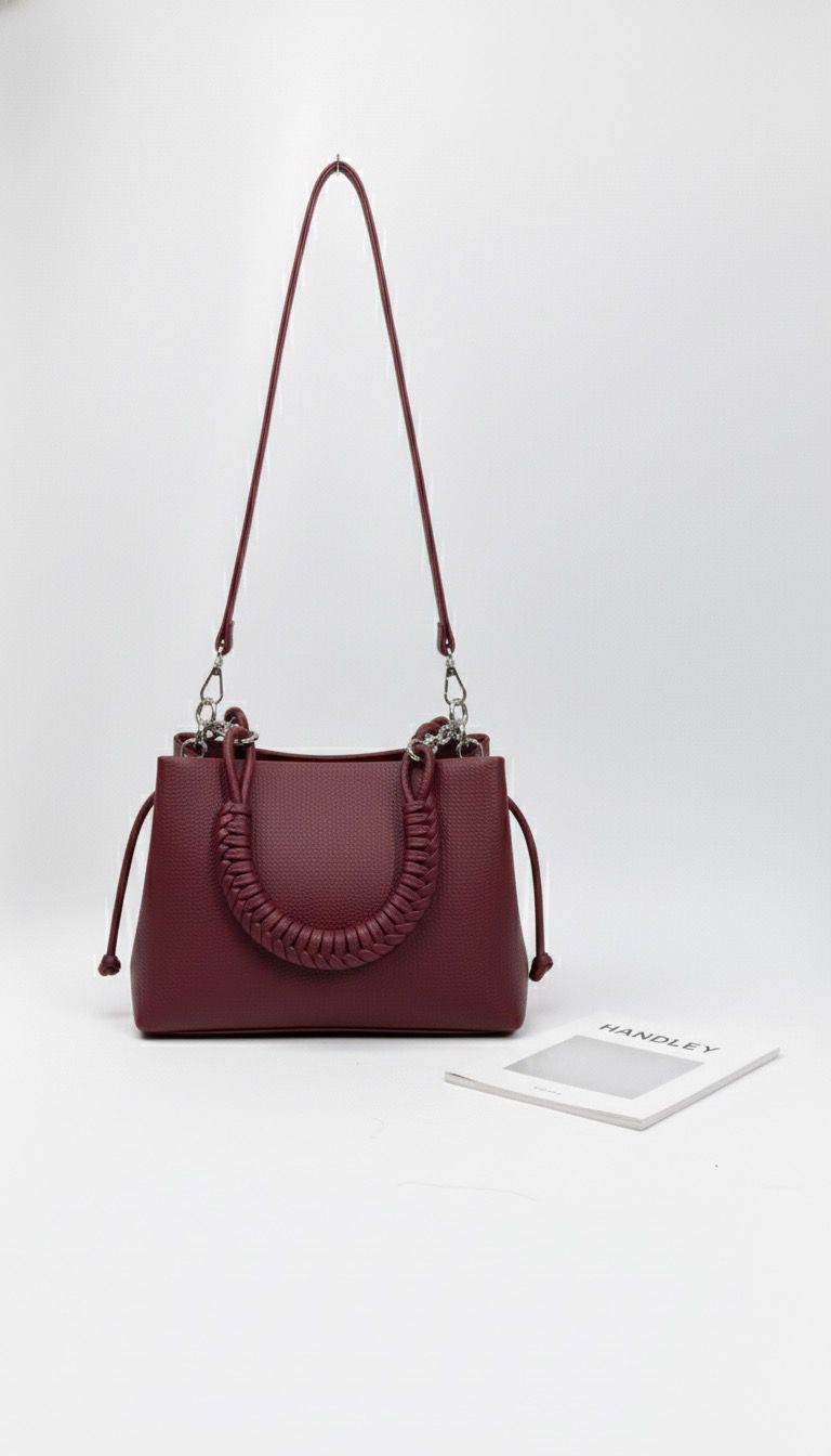 ÖRGÜ DETAYLI ŞIK KALİTELİ ÇANTA